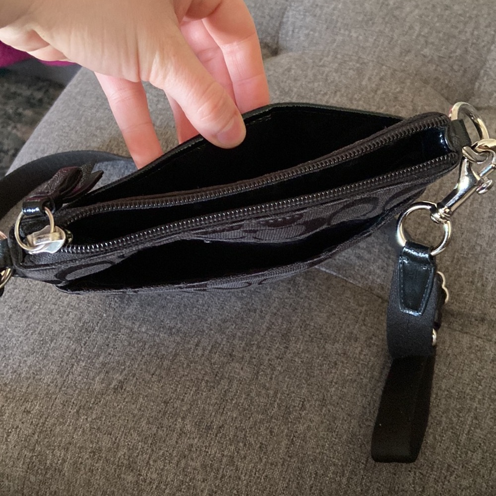 Black Coach Crossbody Purse - Picture 5 of 11